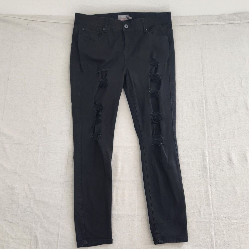 Torrid Jeans Womens 16 R Black High Rise Bombshell Skinny Ankle 36x29 Distressed